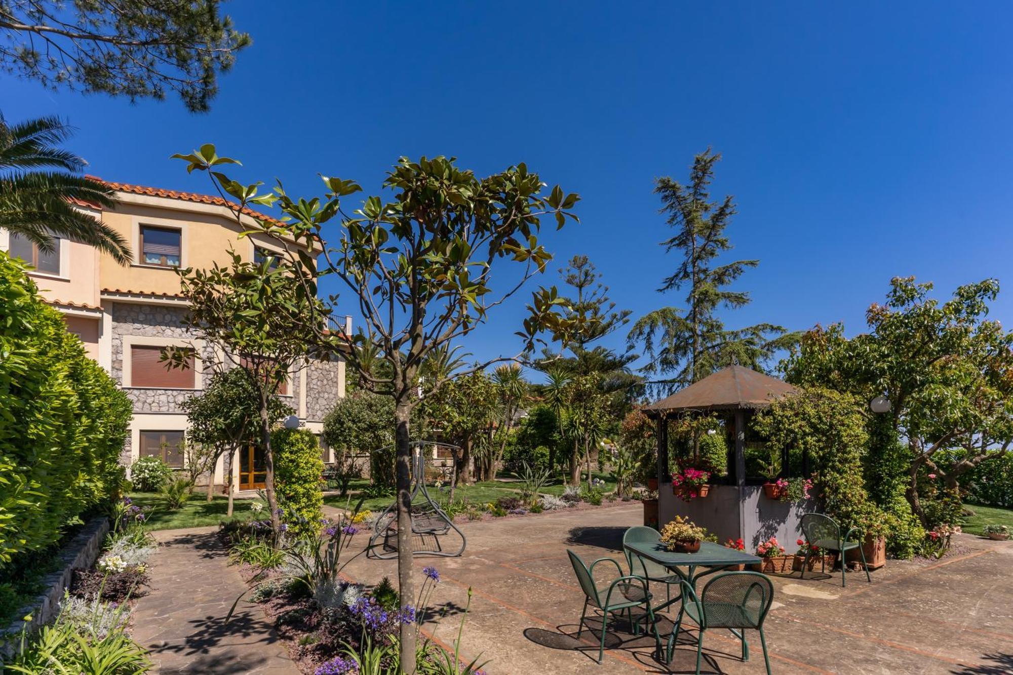 Villa Solatia Massa Lubrense Buitenkant foto